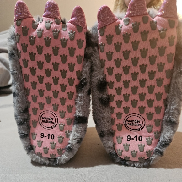 Toddler Monster Feet Light Up Slippers - Picture 4 of 7